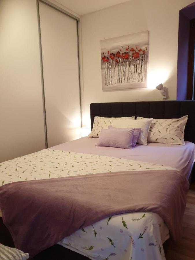 Apartments And Rooms Villa Lina Split Exterior foto