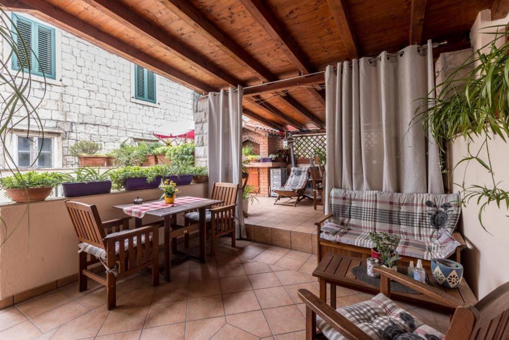 Apartments And Rooms Villa Lina Split Cameră foto