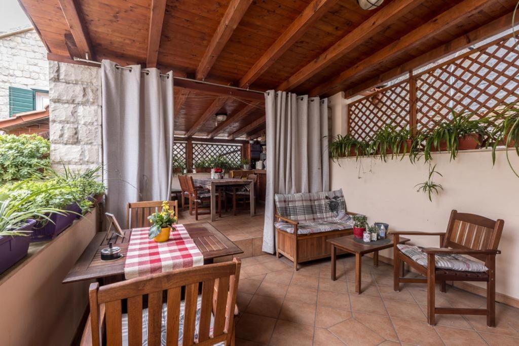 Apartments And Rooms Villa Lina Split Cameră foto