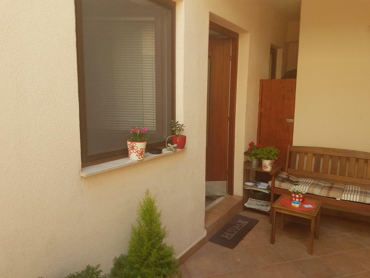 Apartments And Rooms Villa Lina Split Exterior foto